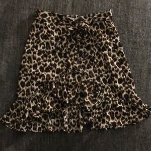 Boutique XS leopard print skirt